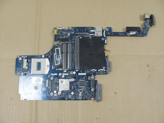 702-2 материнська плата 784468-001   для HP ZBOOK 15 G2 оригінал З аукціону