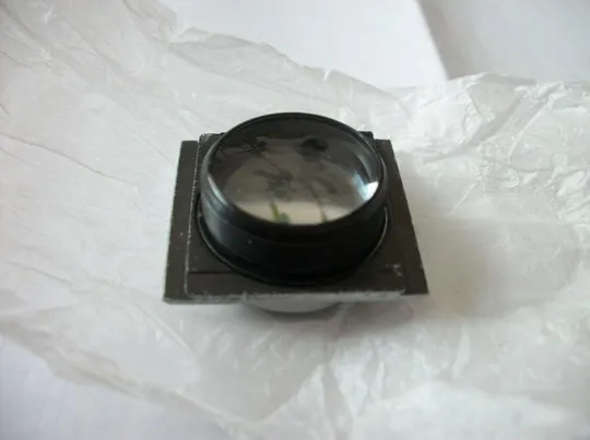 Глазок-Линза, с резьбой к фотоаппарату СССР, возможно со старых Зенит, чистый-отличный Інтернет-аукціон