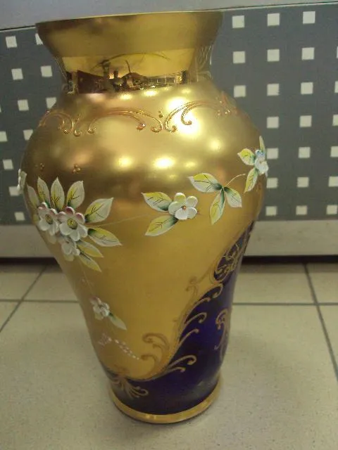 Ваза цветочки чешское стекло богемия №487п Продаж