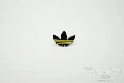 фото, Значок компании  Adidas