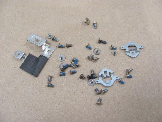 642-21 комплектуюче гвинти для Sony Vaio SVS151 SVS15 SVS1513C5E  оригінал Ціна