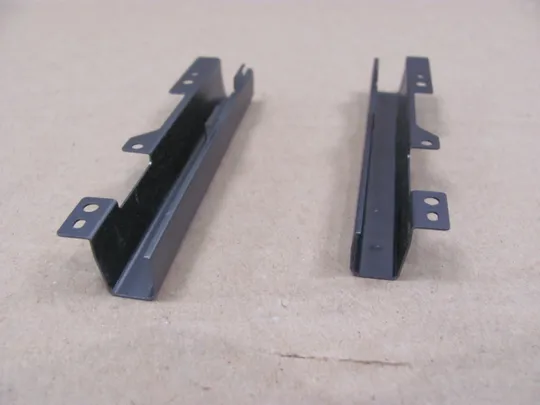 номер0900-8  комплектуюче заглушки петель AAPA0 для Dell Precision 7510 7520 P53F оригінал З аукціону