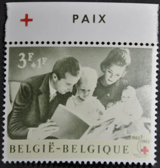 Бельгия Красный Крест Королевская семья 1963 MNH Зеленый Фон Ціна