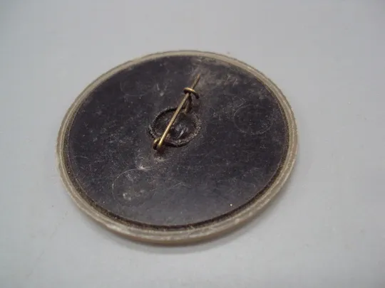 Купити Знак детский круглый гном на пеньке курит люльку гномик и кузнечик №17040