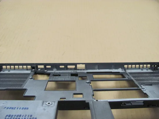 851-2 Кришка дно піддон корпуса AM16Z000110 для Lenovo Thinkpad P52 оригінал Характеристики