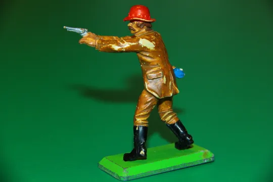 Купити ковбой з револьвером BRITAINS 54мм Англія ОРИГІНАЛ