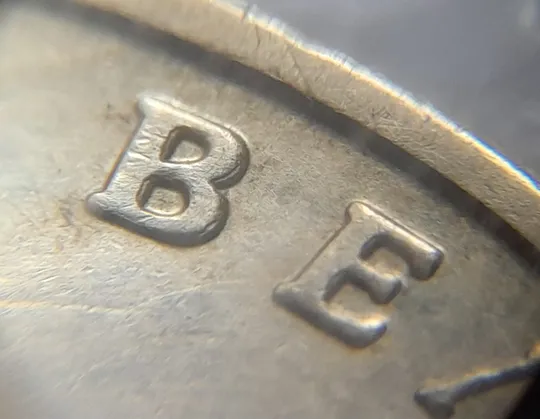 (5125) 1 гривня 2006 гарний двійний удар вправо на всіх буквах на реверсі (1 гривна 2006 брак) Продаж