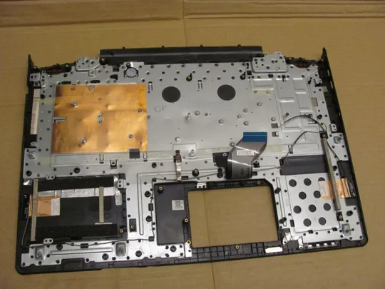 номер0149-2 Кришка панель палмрест клавіатура робоча AP0ZH000400 для LENOVO IdeaPad Y700 Y700-17 Y700-17iSK оригінал Де купити