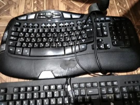 МЕГА ЛОТ клавіатур З аукціону