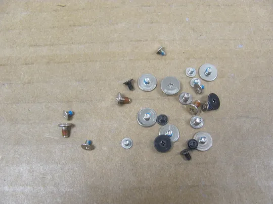 номер0881-32 комплектуюче гвинти   для Lenovo V340-17 L340-17  оригінал Ціна