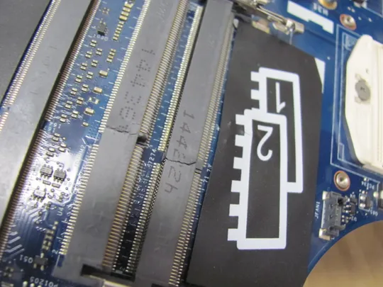 703-4 материнська плата 734304-601 784468-001  для HP ZBOOK 15 G2 оригінал Недорого