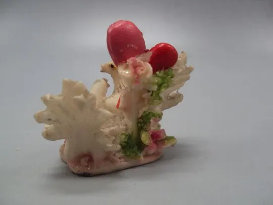 Фигурка пластик статуэтка миниатюра голуби с сердечком сувенир высота 4,8 см №14179 Недорого