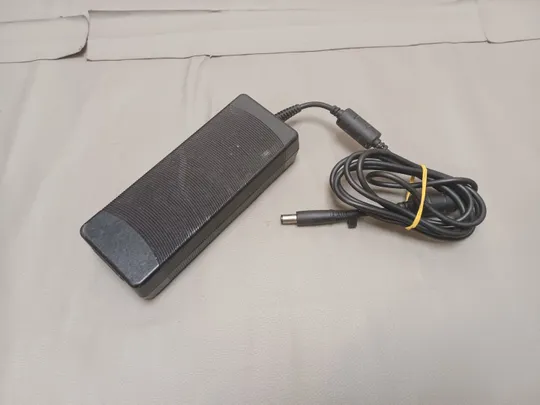 0941 адаптер живлення  HP PPP016H 18.5V 6.5A 120W   НІМЕЧЧИНА Де купити