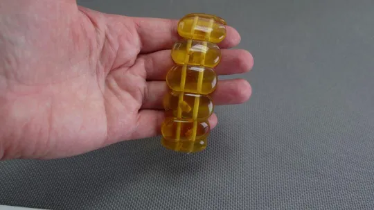 Браслет из искусственного янтаря советская бижутерия Вживане старий браслет зі штучного бурштину Продаж