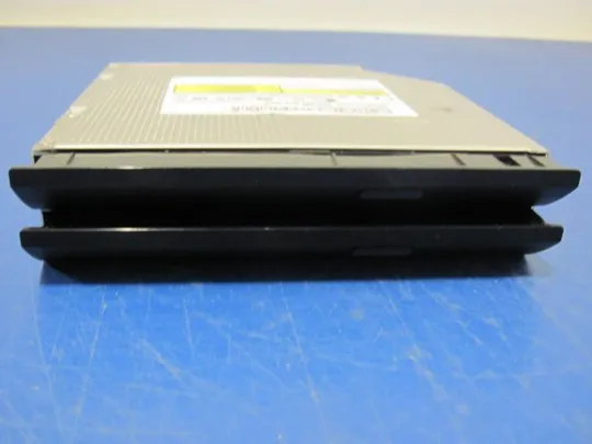№263-4 DVD-привод 13N0-YVA0511 для Medion Akoya P7818 DNS A17, A17FD, A17HC оригінал З аукціону
