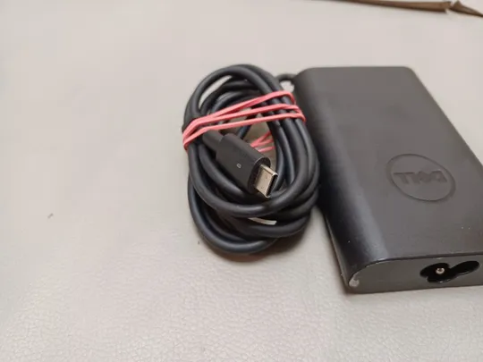 0610C  адаптер живлення DELL DA65NM190 65W type-C Де купити