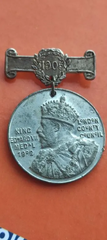 Старинная медаль 1905 года с портретом короля Британии Эдуарда 7-го sn823 Ціна