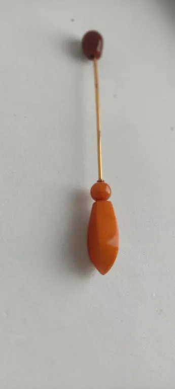 Редкая шляпная булавка ,середина 20-го века, 2 сорта янтаря , хорошее состояние bk746 Інтернет-аукціон