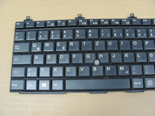 номер0323-1  клавіатура keyboard робоча CP611400-01 CP555761-01 для Fujitsu Celsius H910 H920 E751 E781 E782 E752 оригінал Інтернет-аукціон
