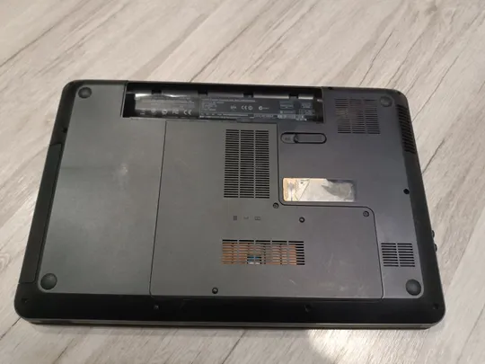 Корпус  для ноутбука HP pavilion G6-1000 series весь в зборі з петлями З аукціону