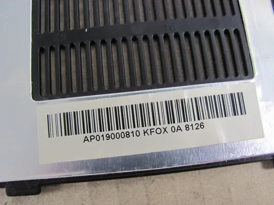 номер0003-13 сервісна кришка  AP019000810 для  TOSHIBA SATELITTE A200, A205, A210, A215  оригінал З аукціону