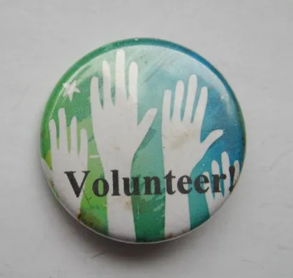 фото, Волонтер = Volunteer ==