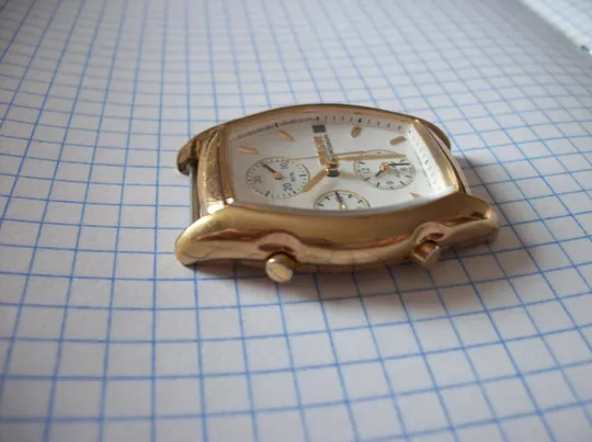 Часы PULSAR , Pulsar [Пульсар] очень хорошее состояние, все работает [батарейку поменять] Характеристики