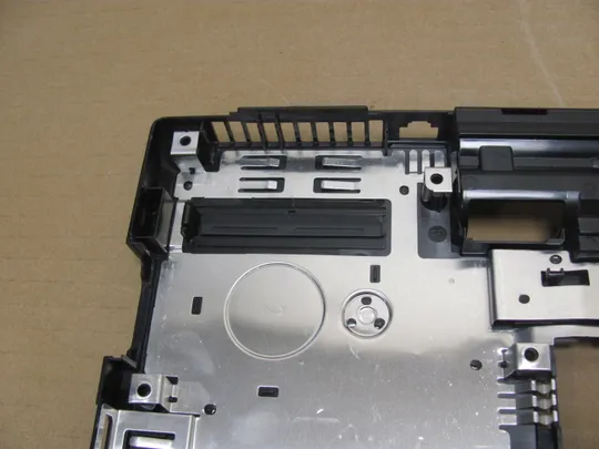 номер0909-14 Кришка дно піддон корпуса Нижний корпус (дно) для ноутбука Низ дно поддон для FUJITSU LIFEBOOK E751 E752 E781 E782 оригінал Недорого