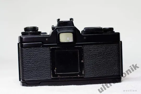 пленочный фотоаппарат Olympus OM-4 + Zuiko 50mm/1.8 MC + вспышка T32 Продаж