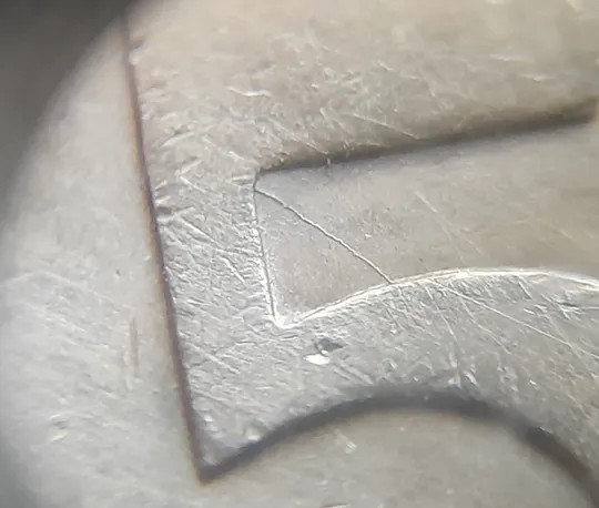 (1947) 50 копійок 1992 1АЕм розкол на реверсі через 8 гроно до середини "5" номіналу номіналу (50 копеек 1992 1АЕм брак) З аукціону