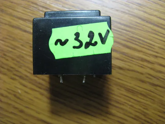 ТРАНСФОРМАТОР ЖИВЛЕННЯ 220В - 32В ГЕРМЕТИЧНИЙ Продаж