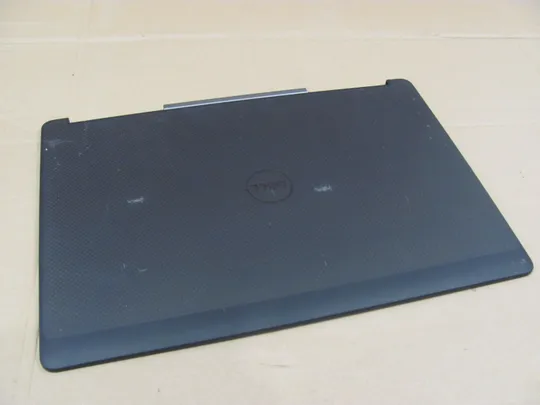 номер0900-2 кришка матриці AQ1DI000102 0R7DJ0 для Dell Precision 7510 7520 P53F оригінал Ціна