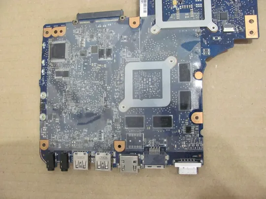 504-3 материнська плата H000046340 69N0ZXM41A11P для Toshiba Satellite C870 L870 L875 оригінал Торговий майданчик