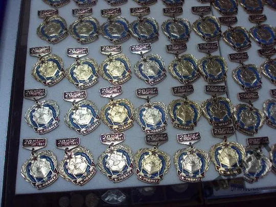 знак к-пввику 20 лет 1987 каменец-подольский высшее военно-инженерное командное училище 127 шт №1023 Продаж