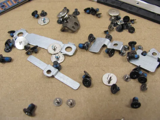 753-9 комплектуюче гвинти кріплення  для Dell Latitude 7310 E7310 оригінал Інтернет-аукціон