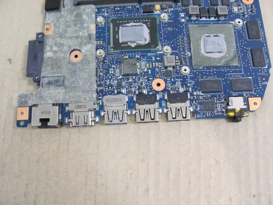 номер0322-22 материнська плата Mainboard Материнка Основна плата Системна плата Плата системи Laptop motherboard мамка  ноутбучна плата  РОБОЧА 69N076M16B11 SR0CV  i3-2367M  для Acer Aspire M3 MA50 M3-581TG оригінал Інтернет-аукціон