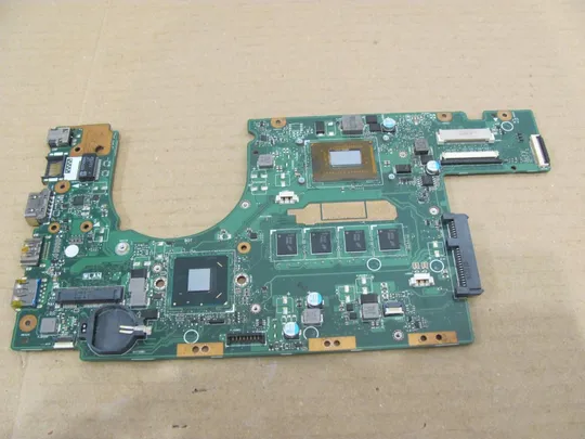 номер0319-15 материнська плата Mainboard Материнка Основна плата Системна плата Плата системи Laptop motherboard мамка  ноутбучна плата  i3-3217U SR0N9 РОБОЧА 60NB00Z0-MB4020 69N0P5M12C04 для ASUS VivoBook S300CA оригінал Ціна