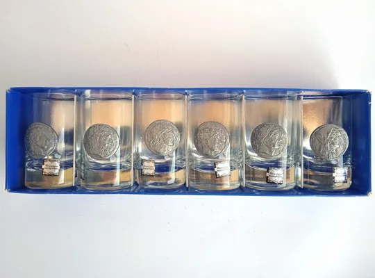 Рюмки чарки з олов'яною монетою 6 шт Helsinki кришталеве скло 1970-ті Німеччина Yf 21 Ціна