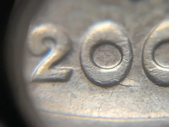 Купити (4730) 1 гривня 2003 розкол у році карбування на аверсі (1 гривна 2003 брак, тріщина штемпеля)