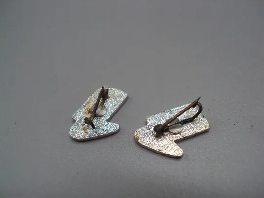 Купити Знак 50 лет Октября 1917-1967 гг. ссср герб серп и молот лот 2 шт №17349