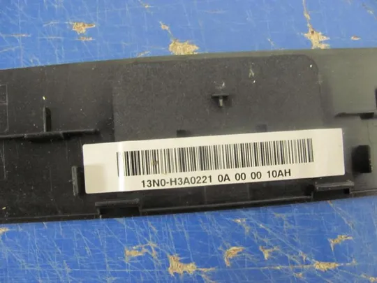 45-21 рамка матриці 13N0-H3A0221 для Asus G73J G73JH G73 оригінал Де купити