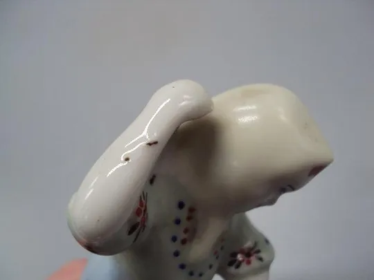 Фигура фарфор статуэтка Городница девочка плясунья Дарья с платком высота 14,2 см №146 Інтернет-аукціон