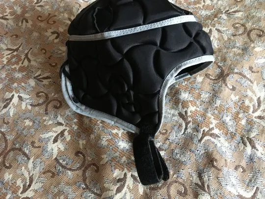 Шлем для борьбы и регби Body Armour в отличном состоянии З аукціону