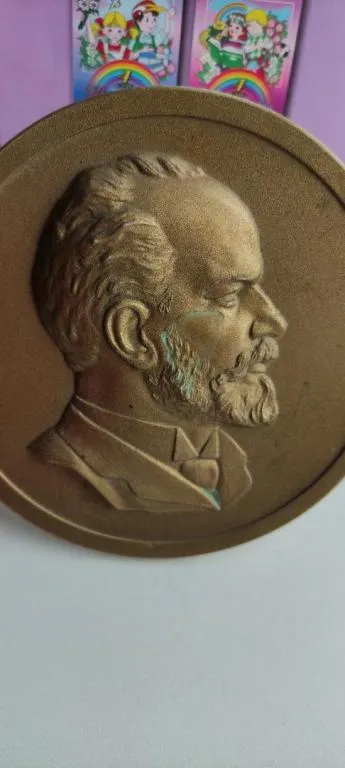 Плакетка карболит П.И. Чайковский cv344 Ціна