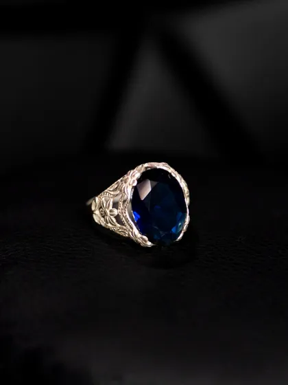 фото, Каблучка з срібла 925 проби зі вставкою з л.сапфіром