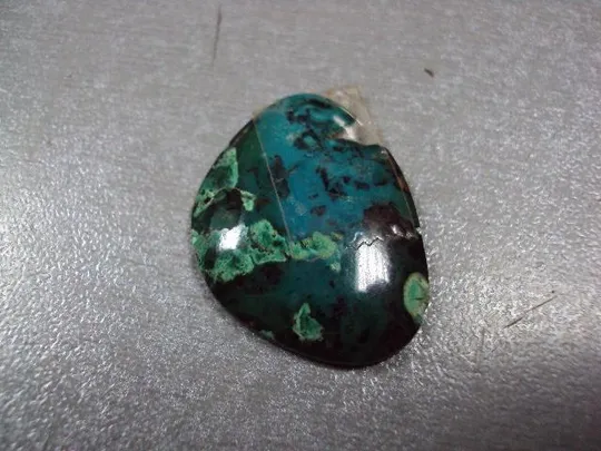 Камень хризоколл для ювелирных изделий вес 4 г размер 4 х 29,5 х 22,5 мм №13289 Ціна