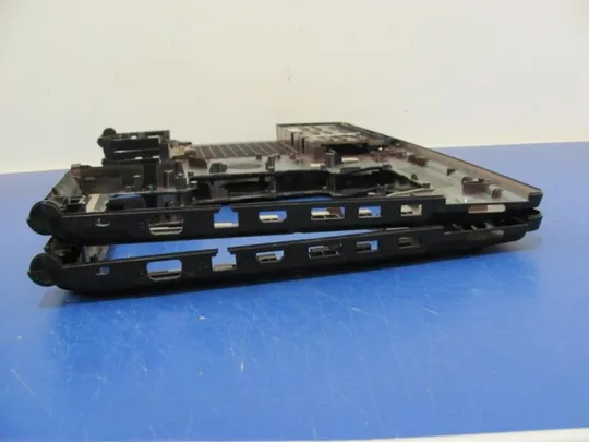 №343-1 Кришка (дно, корито, піддон) корпуса 340826400013 для MEDION P8614 оригінал Продаж