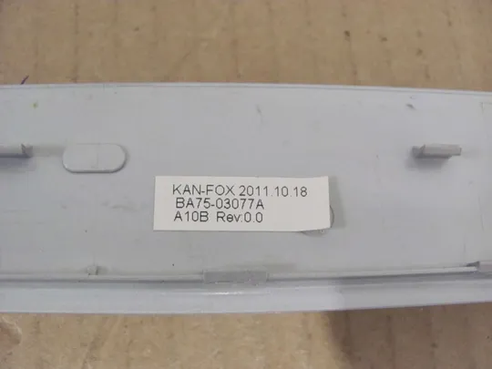 номер0183-10 рамка матриці,Рамка матриці для ноутбука,matrix frame,Окантовка дисплея,Рамка екрана,Корпус рамка матриці BA75-03077A для SAMSUNG RV720 RV711 NP-RV720 оригінал Характеристики