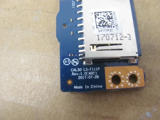 875-19 плата CAL50 LS-F111P  для  DELL Inspiron 15 5570 5575 Оригінал Де купити