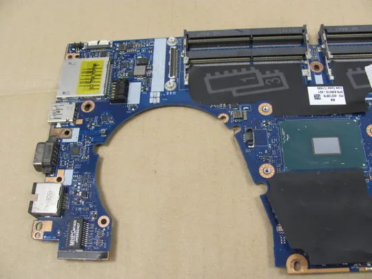 Купити 725-6  материнська плата APW50 LA-C381P  848219-001 SR2FQ  i7-6700HQ для  HP Zbook 15 G4 оригінал